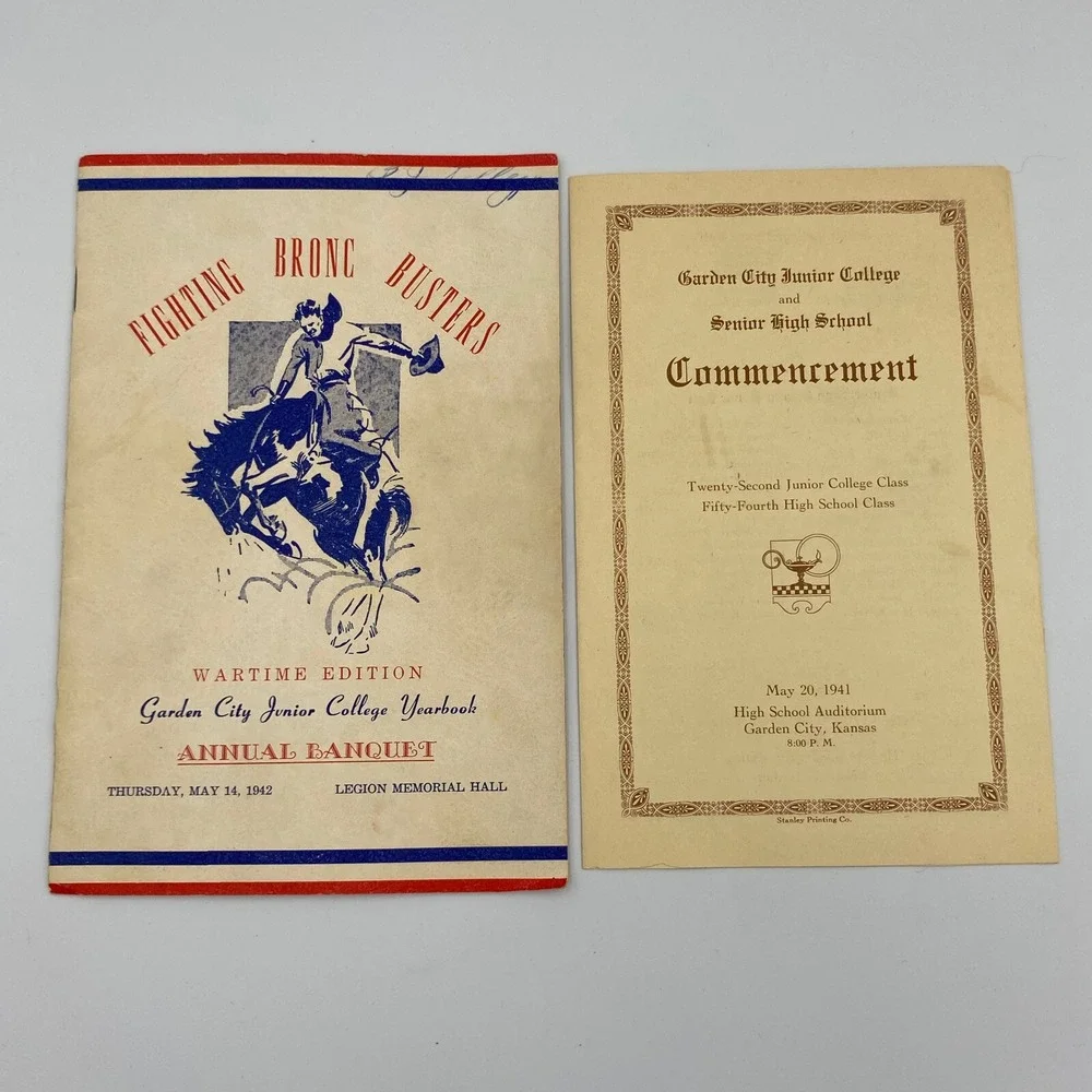 1941 1942 Garden City Junior College Kansas Yearbook Banquet Commencement WWII